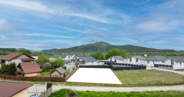 Comision 0 %! Teren intravilan, 500 mp, Hărman!