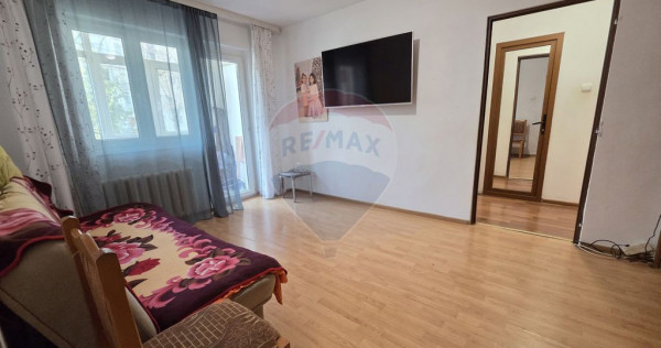 Apartament 3 camere etaj 1, Sud