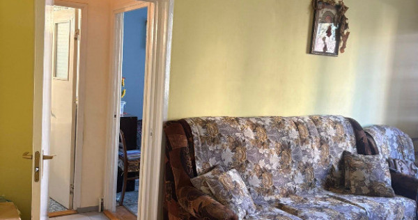 Apartament de 3 camere zona ASTRA,str Calea Bucuresti,