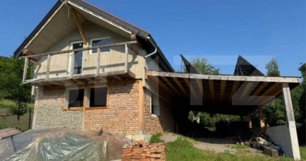 Casa de vanzare in Petrilaca