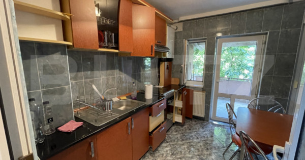 Apartament 3 camere de inchiriat | 77mp utili | Zona Liceul