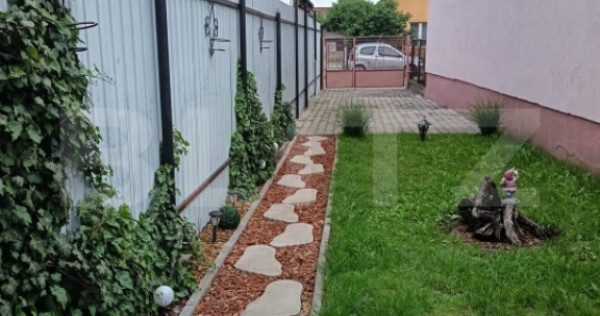 Casa 3 camere, complet renovata, 68 mp, cartierul Unirii