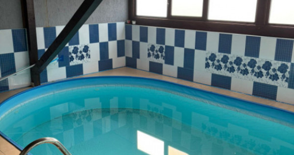 Casa P+1, 350 mp utili, teren 500 mp, zona Craiovita Noua