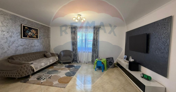 Vila cocheta cu 3 camere de v&acirc;nzare