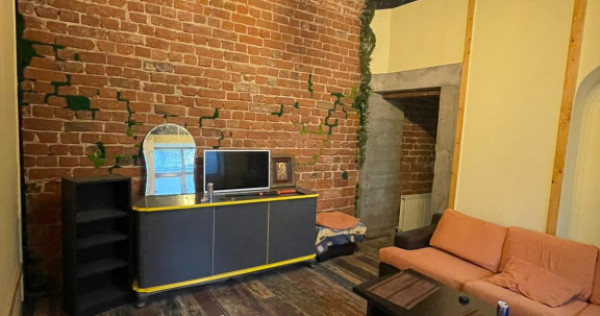 Apartament in vilă 3 camere, curte 40mp - Nerva Traian