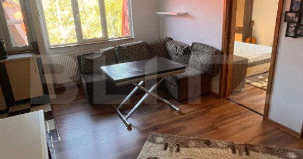 Apartament cu 2 camere, 43,5mp, semidecomandat - zona Mără