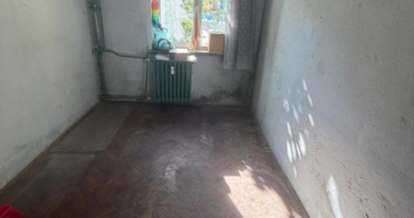 Apartament 2 camere, 29 mp, zona Piață, Valea Roșie