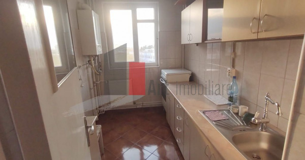 V&acirc;nzare apartament 3 camere cu centrală Bd. Obregia - F...