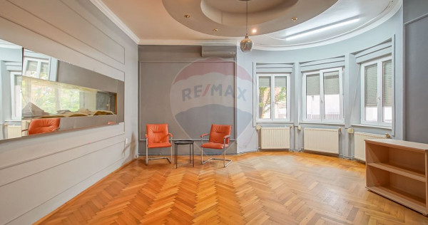 Spaţiu comercial &icirc;n casă, 204 mp utili, l&acirc;ngă AFI Br...