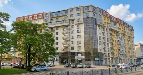 Spațiu birouri 100 mp, decomandat, locuri parcare, 1 Mai...