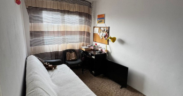 Apartament 3 camere. Podu Ros - Palas