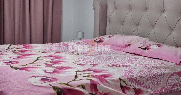 Apartament cu 2 camere decomandat, cu loc de parcare si balc