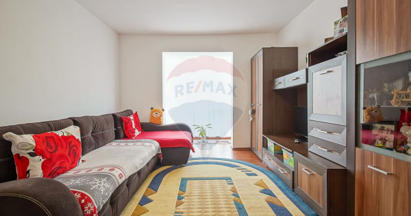 Apartament 2 camere, luminos, vedere spre Ghimbășel