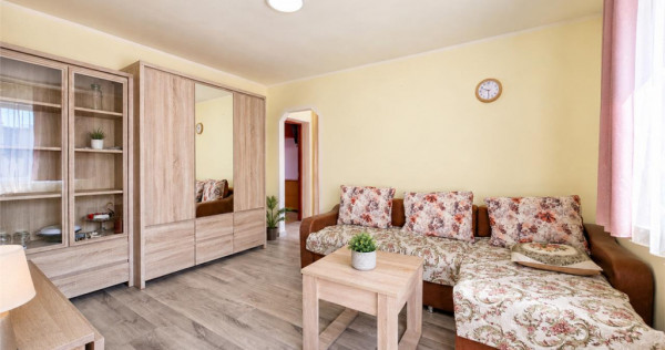 Apartament 3 camere, decomandat, etaj2, echipat, ergonomic,
