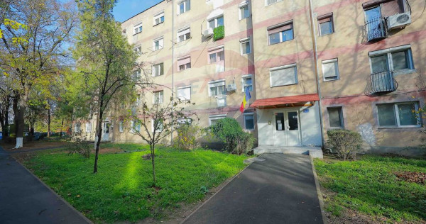 Apartament cu 2 Camere de V&acirc;nzare, zona Horea