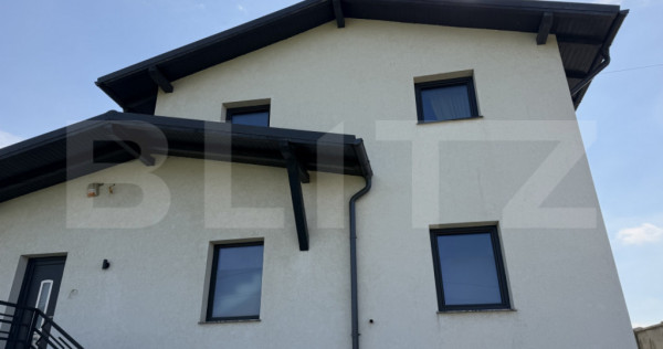 Casa 4 camere, 130 mp, 6 ari teren, zona Moară