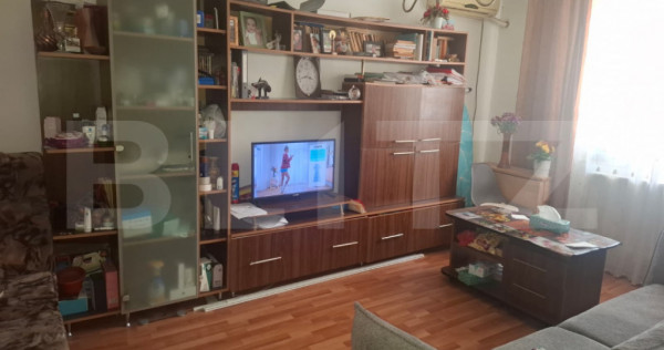 Apartament de vanzare, 57 mp, zona Central Găești