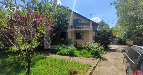 Casă cu 5 camere, 252 mp, 17 ari teren, Ipotesti
