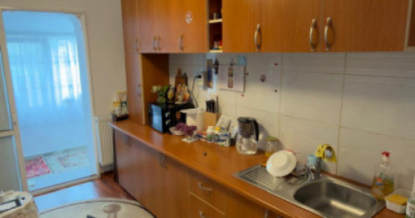 Apartament 2 camere de vanzare in zona Inel I