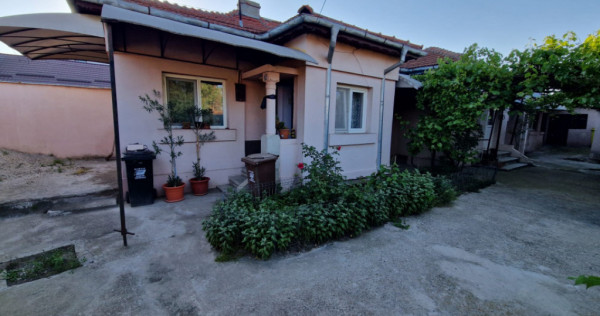 Casă de v&acirc;nzare, 100 mp utili, zona Nisipuri Dorobanția