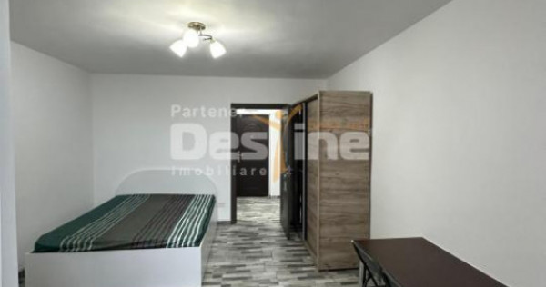 Garsoniera renovata la etaj intermediar, pet friendly, Tract
