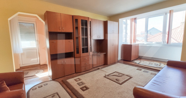 Apartament cu 2 camere, 55 mp, AC, zona Centrala - Piata Mar