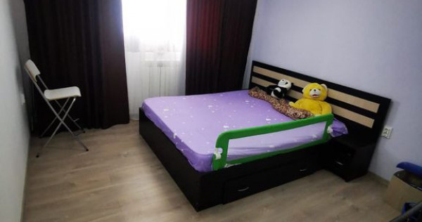 De vanzare apartament 3 camere, micro 39, 76.000 euro neg...