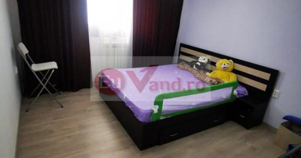 De vanzare apartament 3 camere, micro 39, 76.000 euro negociabil