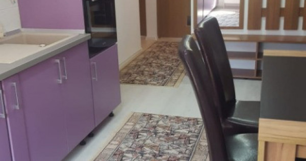 Apartament 3 camere zona judetean astra