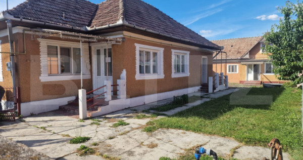 Casă locuibila, 89 mp, 1120 mp teren, Iclod