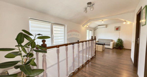 Casă de vanzare 4 camere / Sector 5 / Oportunitate inves...