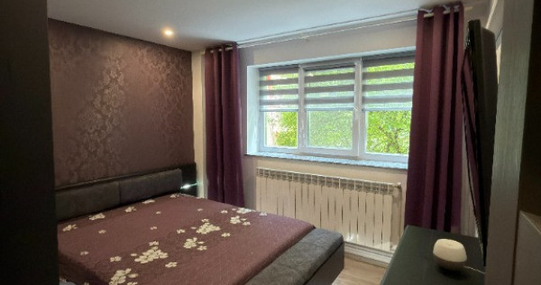 Apartament de vanzare 2 camere Micro 20