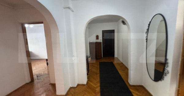 Apartament spațios de 108 mp, 4 camere decomandate, cartier