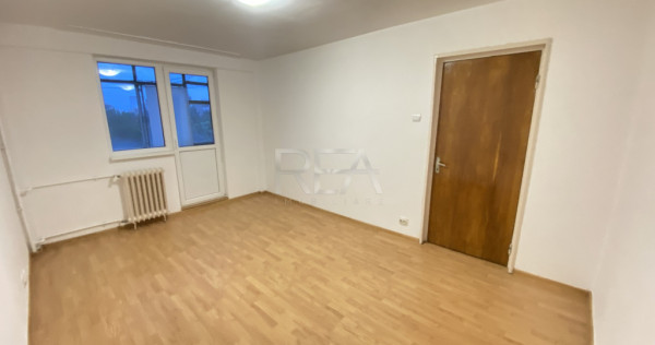 2 camere- Decomandat- Etaj intermediar-Bulevardul Brancovean