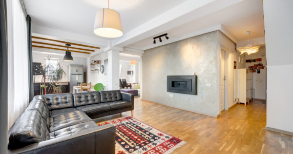 Apartament spațios de 4 camere cu loc de parcare, Calea Că