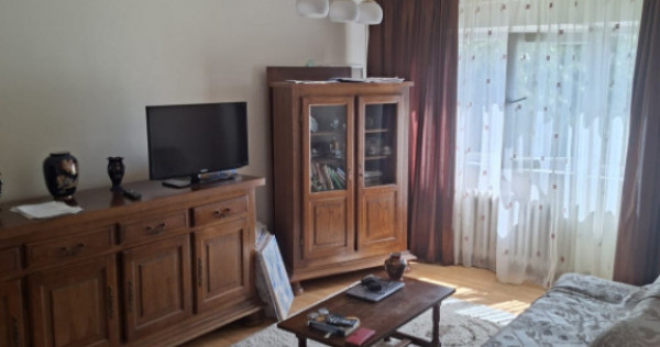 Apartament 2 camere, 52.51 mp, decomandat, Craiovita Școala