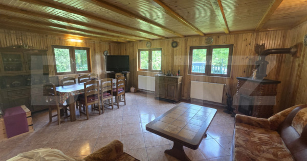 Cabană de vanzare, 100 mp, zona Ramet
