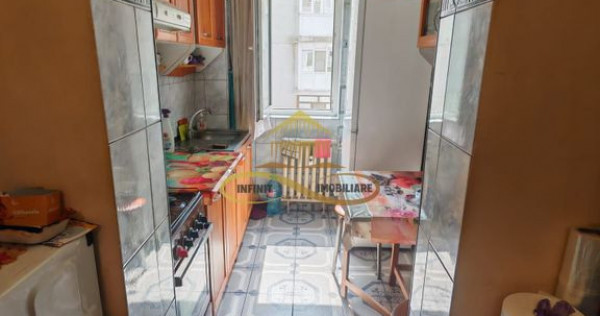 De vanzare apartament 2 camere,etaj 2, zona Strada Orizon...
