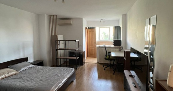Garsonieră de &icirc;nchiriat Calea Vitan | 33mp, mobilat modern