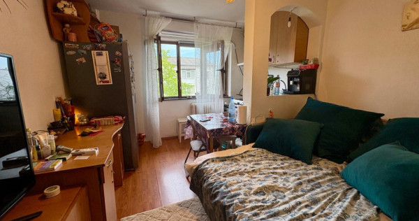 43900euro! Pacurari! Garsoniera, 15min de Cuza!