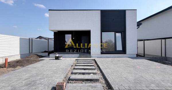 Casa Individuala - 4 camere - 2 bai - 450mp teren