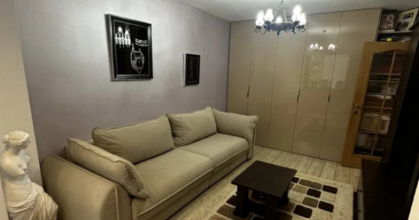 Apartament 2 camere, decomandat - zona Astra