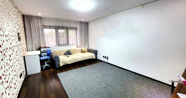 Apartament 2 camere decomandat, parter &icirc;nalt, Podu Iloaiei