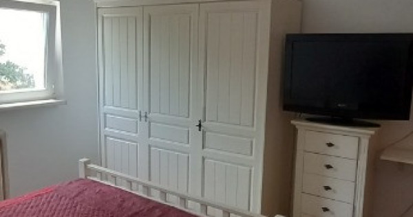 Particular v&acirc;nd apartament 2camere,bl. 1988,C&acirc;mpia Libertatii,Parklake