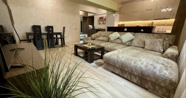 &Icirc;nchiriere apartament 2 Camere, zona Tomis Plus, termen lun