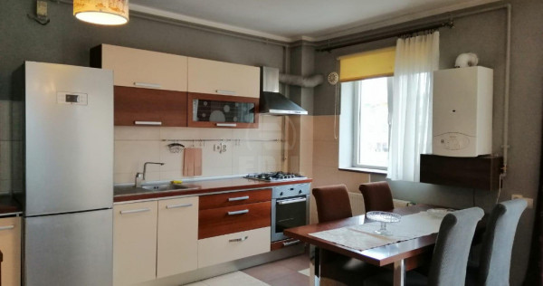 Inchiriere Apartament 2 camere semidecomandat, 59 mp ,Florilor