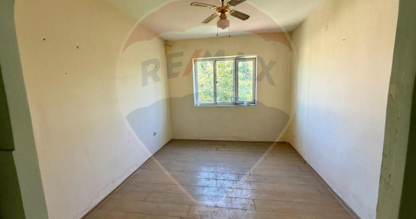 Apartament cu 3 camere de v&acirc;nzare &icirc;n zona Bahne
