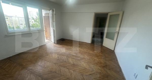 Apartament 4 camere, 79 mp utili, zona Micro 16