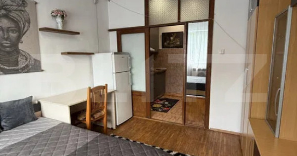 Garsonieră luminoasă, 20 mp, baie renovată, etaj intermed