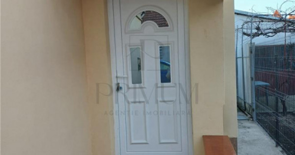 PLOPI | DUPLEX 3 1 CAM | 1 1 BAI | 1 1 TERASE | CURTE | RENO